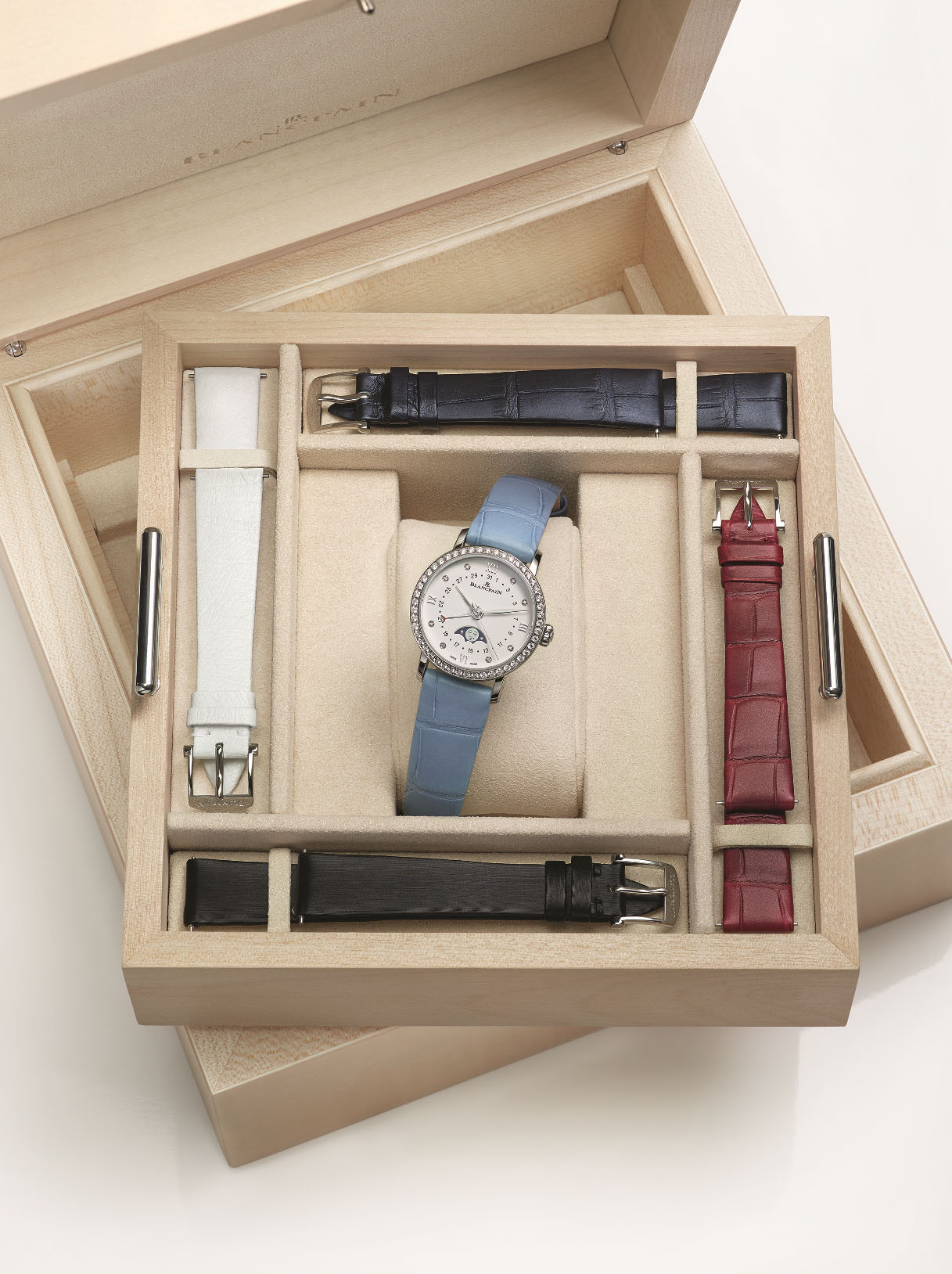 Blancpain Villeret - damski zegarek do wielu stylizacji | timeandwatches.pl