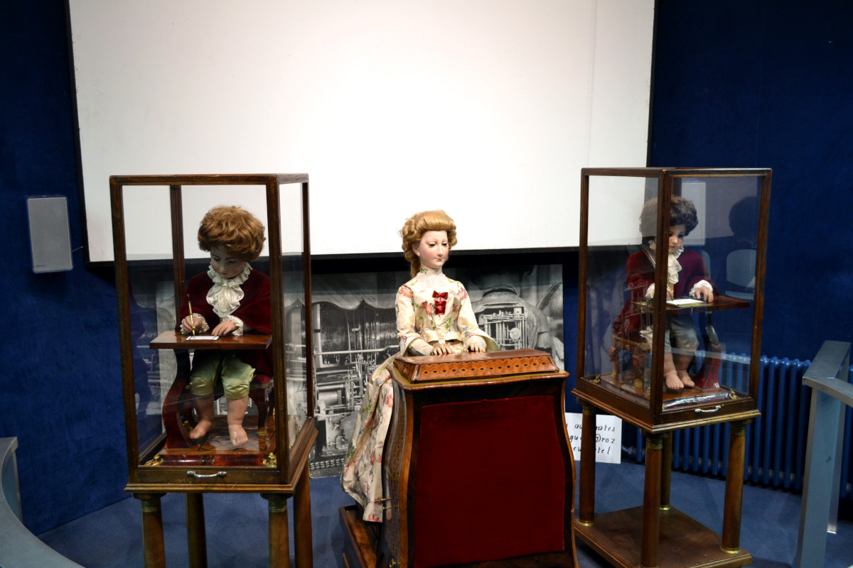 Ruchome lalki znajdujące się w Muzeum Historycznym w Neuchâtel