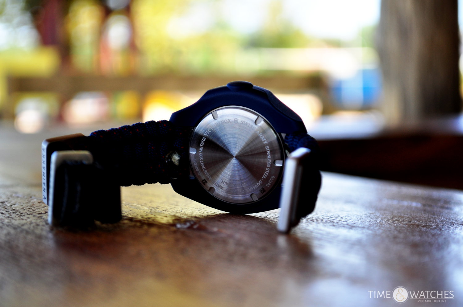 Hands-On: Victorinox I.N.O.X. V. - niezniszczalny zegarek dla Pań